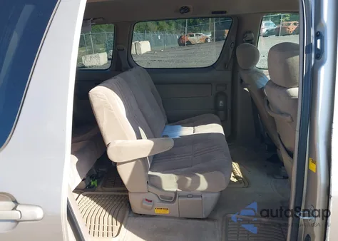 2002 Toyota Sienna Ce z USA, uszkodzony, nr VIN 4T3ZF19C62U445172